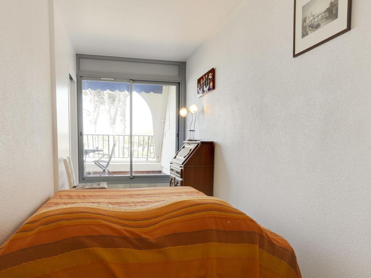 Apartment Les Jardins Du Port-8 By Interhome Le Grau-du-Roi Esterno foto