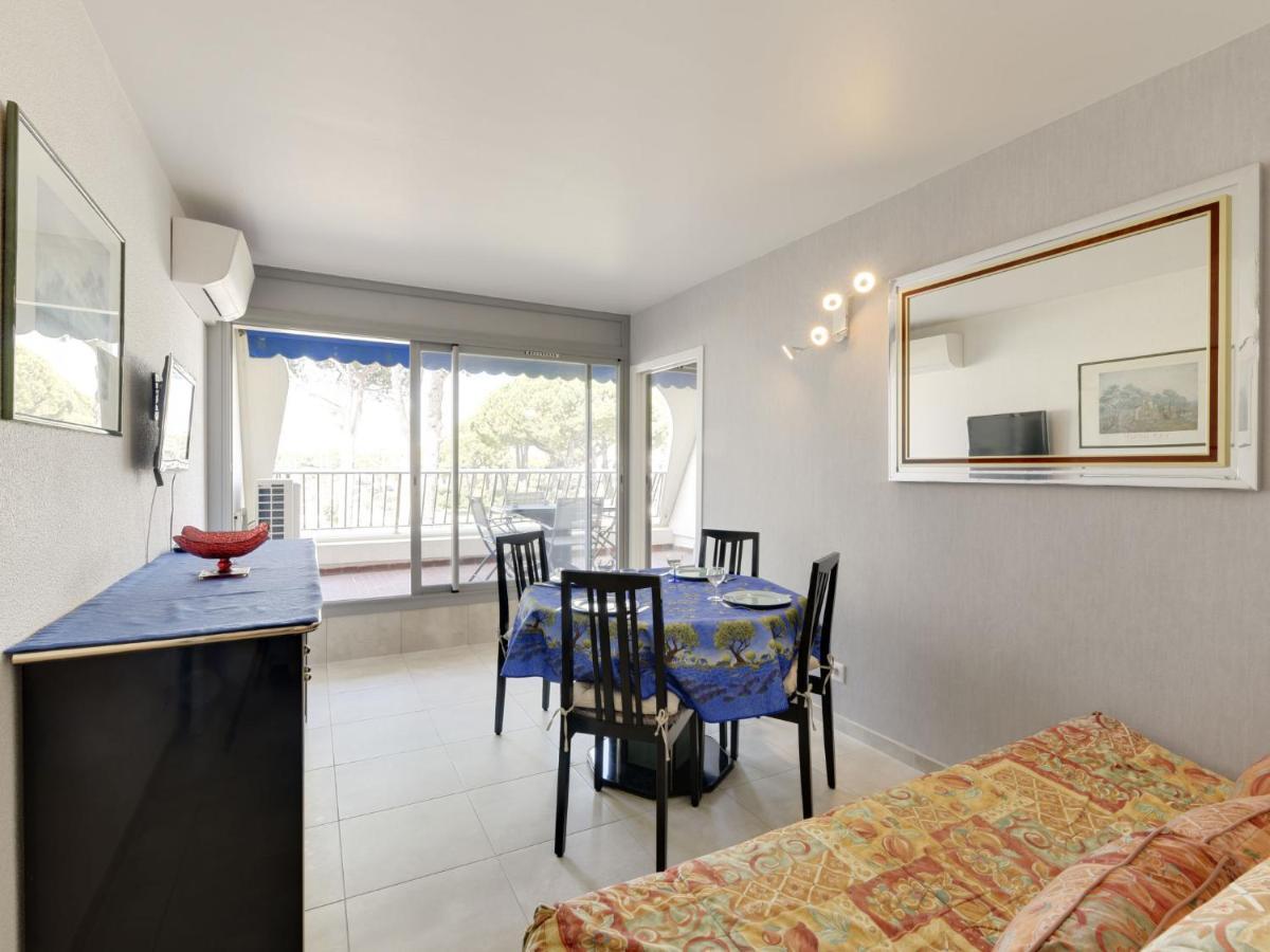 Apartment Les Jardins Du Port-8 By Interhome Le Grau-du-Roi Esterno foto